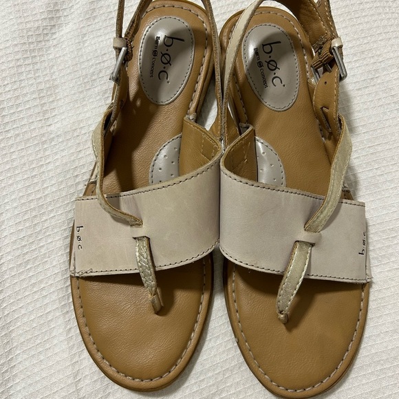 b.o.c. Women's Tan Sandals - Picture 1 of 3